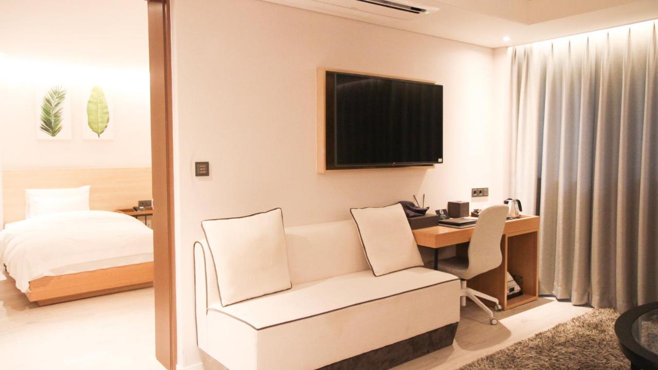 Londoner Hotel Gwangan Pusan Zewnętrze zdjęcie