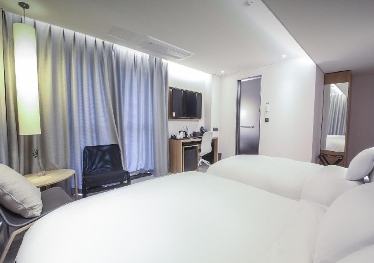 Londoner Hotel Gwangan Pusan Zewnętrze zdjęcie