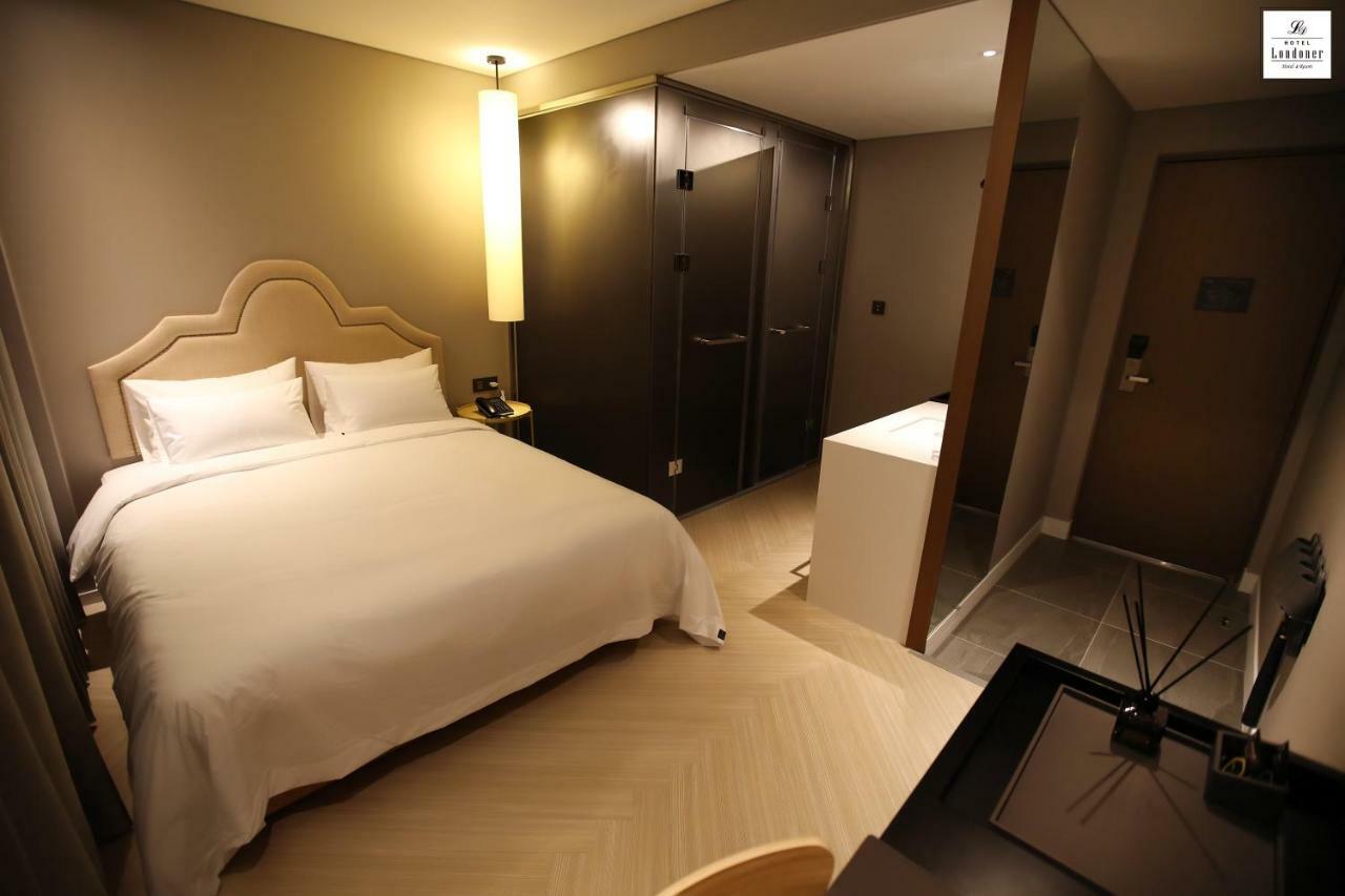 Londoner Hotel Gwangan Pusan Zewnętrze zdjęcie