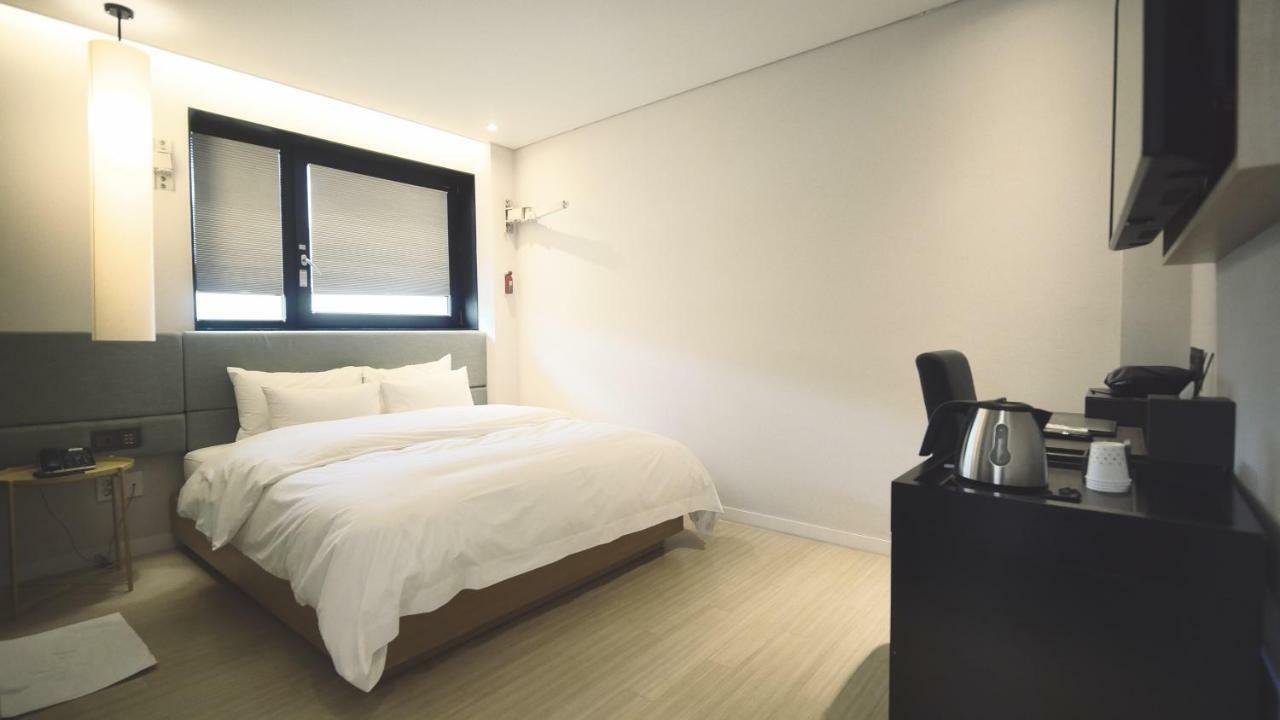 Londoner Hotel Gwangan Pusan Zewnętrze zdjęcie